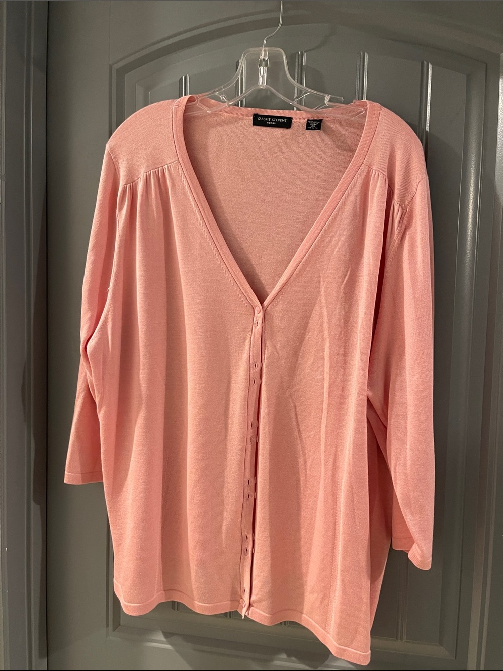 Valerie Stevens Light Pink V-Neck Button Cardigan